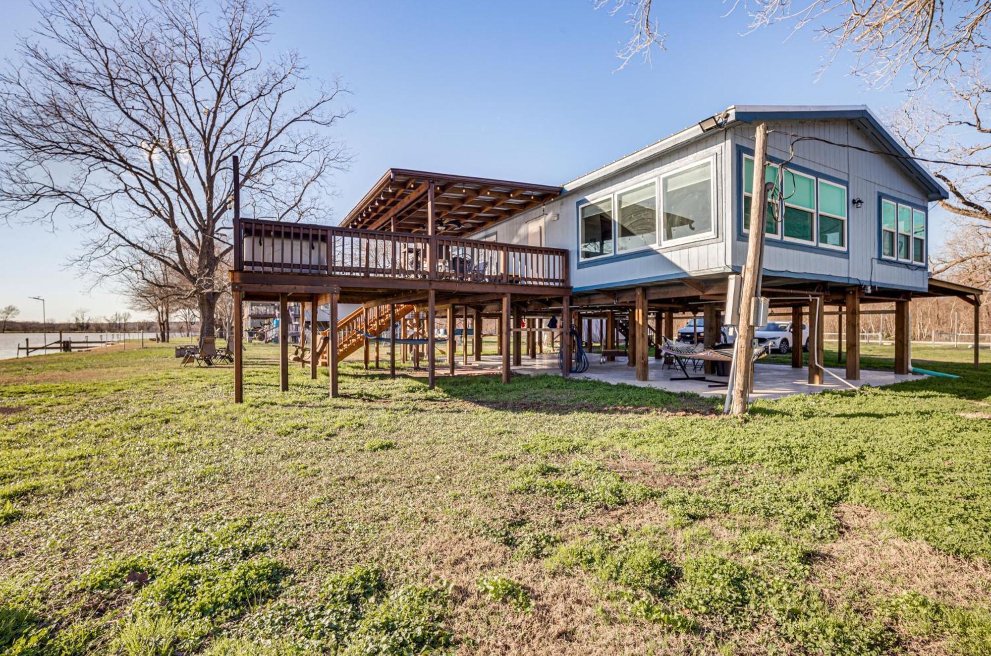 Waterfront Trinity Vacation Rental With Hot Tub! Riverside Exterior photo